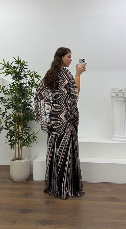 Siyah Kolları Pelerin Detay Pul Payet Büyük Beden Abiye Elbise