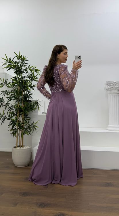 Lila Beli Çiçek Detay Şifon  Büyük Beden Abiye Elbise