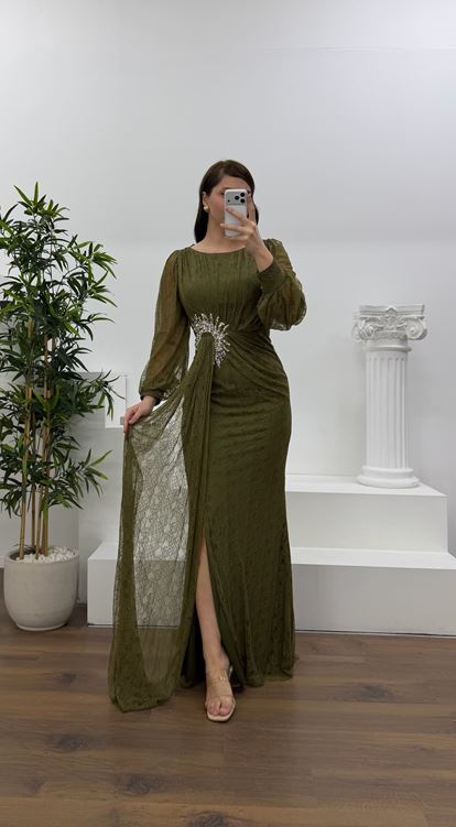 Haki Yumuşak Dantel Dokulu,  Taş Aplikeli Büyük Beden Abiye Elbise