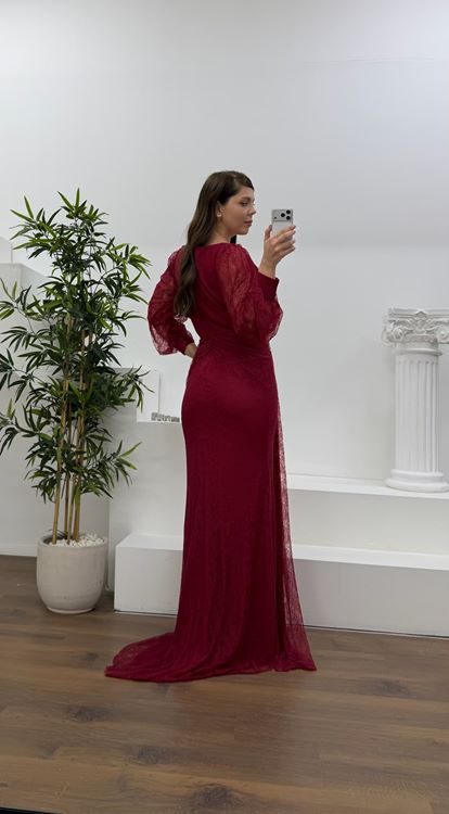 Bordo Yumuşak Dantel Dokulu,  Taş Aplikeli Büyük Beden Abiye Elbise