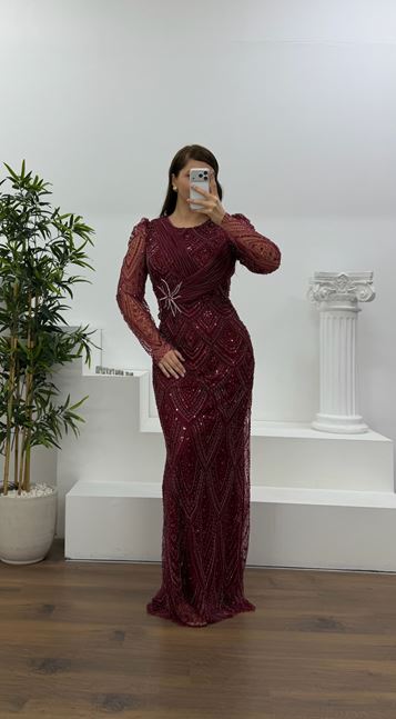 Bordo Yıldız Boncuk İşlemeli Kolları Tül  Detaylı Büyük Beden Abiye Elbise