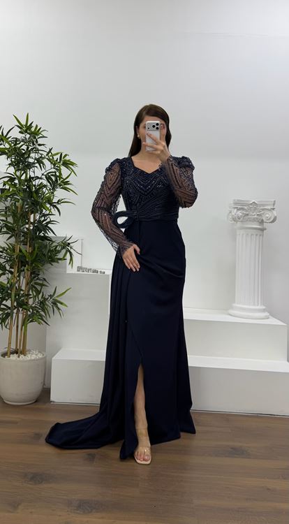 Lacivert İşlemeli  Bel Detaylı Şifon Büyük Beden  Abiye Elbise