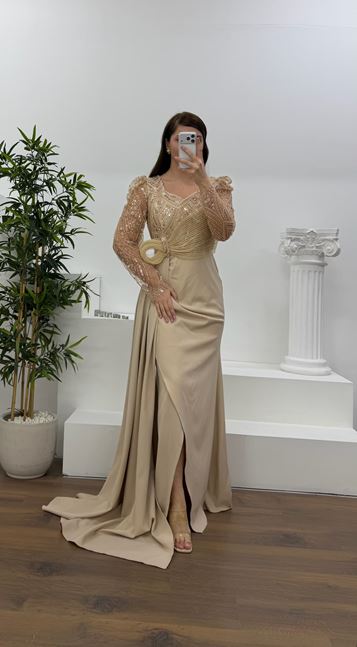 Gold İşlemeli  Bel Detaylı Şifon Büyük Beden  Abiye Elbise