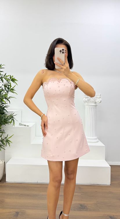 Somon İnci Detaylı Kalp Yaka Straplez Mini Abiye Elbise