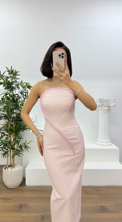 Somon Kristal Şerit Detaylı Straplez Abiye Elbise