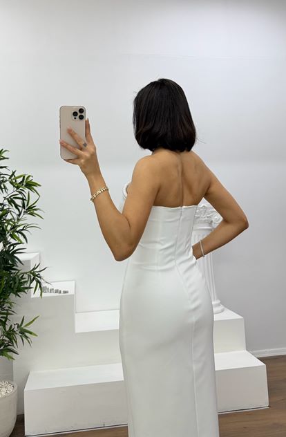 Kemik Kristal Şerit Detaylı Straplez Abiye Elbise