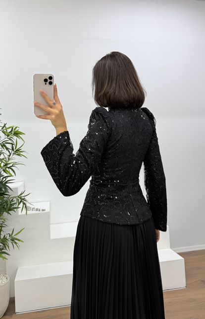 Black Lace Pleated Modest Evening Dress