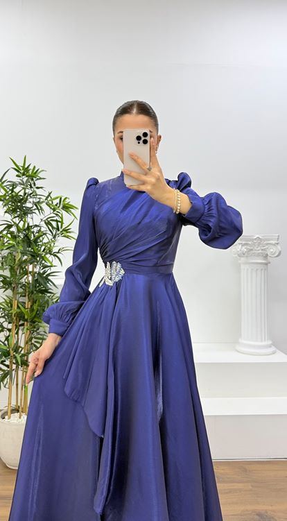 Lacivert Janjan Gül Detaylı Tesettür Abiye Elbise