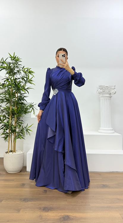 Lacivert Janjan Gül Detaylı Tesettür Abiye Elbise
