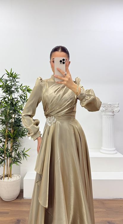 Gold Janjan Gül Detaylı Tesettür Abiye Elbise