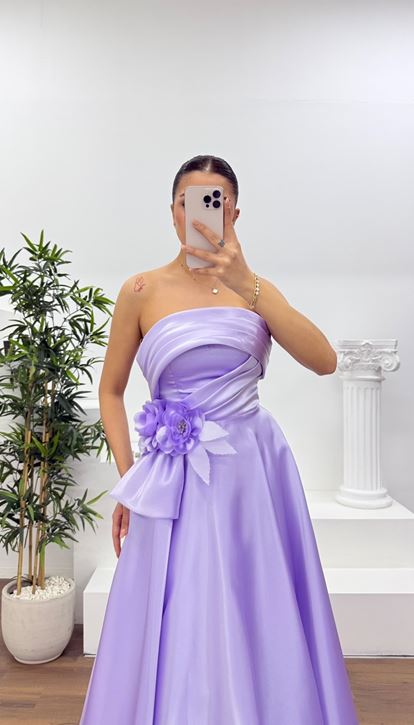 Lila Çiçek Detaylı Drapeli Şifon Abiye Elbise