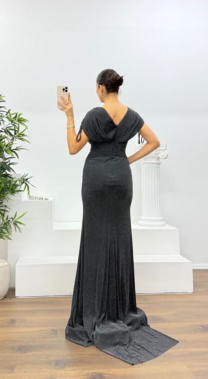 Siyah V Yaka Simli Kalın Askılı  Abiye Elbise