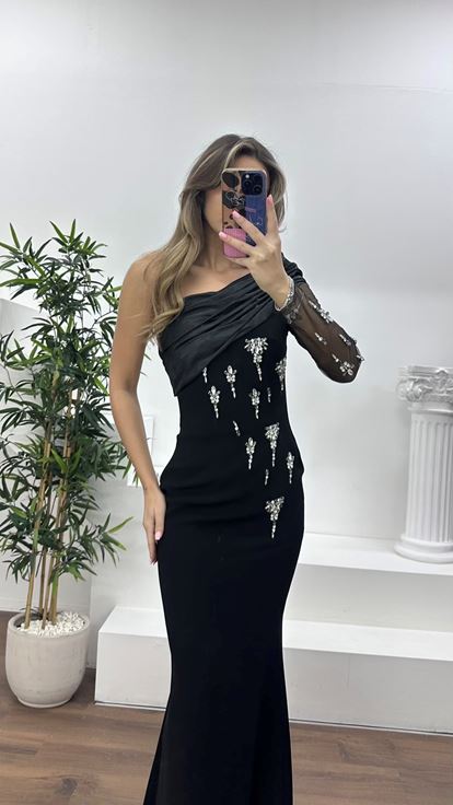 Siyah Drapeli Taş İşlemeli Kalem Abiye Elbise