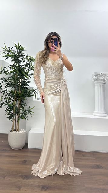 Nude Dantelli Tek Omuz, Drapeli ve Kuyruklu Abiye Elbise