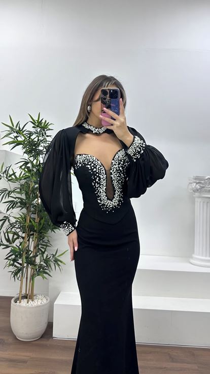 Siyah V Yaka Dekolteli Tül Balon Kollu Abiye Elbise