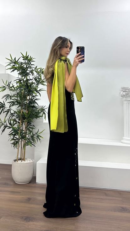 Siyah-Olive Şal Formunda Omuzdan Drapeli  Abiye Elbise