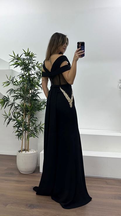 Siyah Transparan Korse Detaylı Krep Kumaş Abiye Elbise