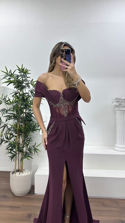 Bordo Transparan Korse Detaylı Krep Kumaş Abiye Elbise