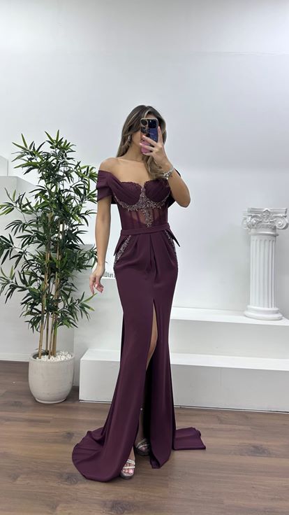 Bordo Transparan Korse Detaylı Krep Kumaş Abiye Elbise