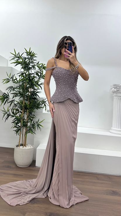 Vizon İnci Detaylı Zarif Kesim Şifon Abiye Elbise