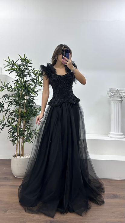 Siyah İnci Kaplı Korse Detaylı, Tül Abiye Elbise