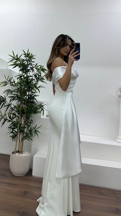 Kemik Şifon Detaylı Önü Kurdele Görünümlü Abiye Elbise