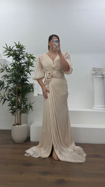 Bej V Yaka Şifon Büyük Beden Abiye Elbise