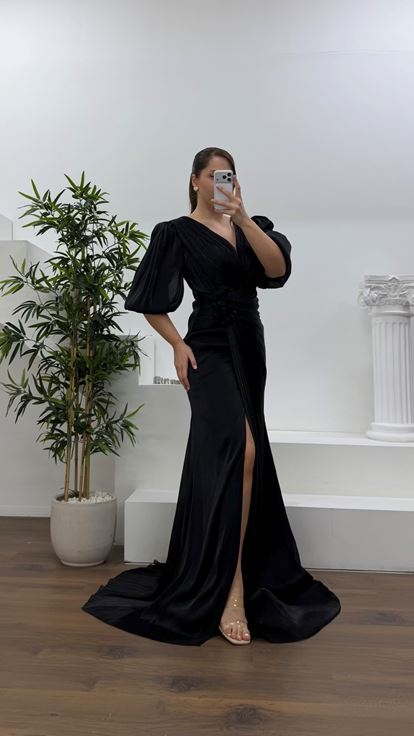 Siyah V Yaka Şifon Büyük Beden Abiye Elbise