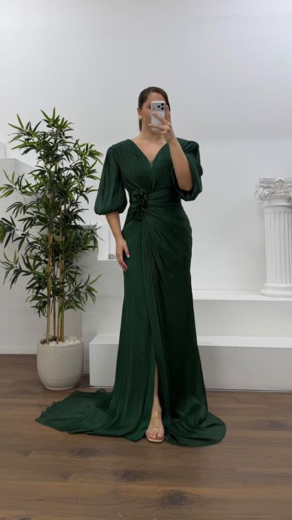 Zümrüt V Yaka Şifon Büyük Beden Abiye Elbise