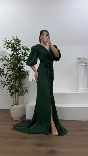 Zümrüt V Yaka Şifon Büyük Beden Abiye Elbise