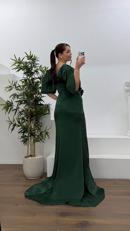 Zümrüt V Yaka Şifon Büyük Beden Abiye Elbise