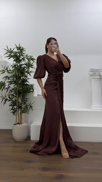 Kahverengi V Yaka Şifon Büyük Beden Abiye Elbise