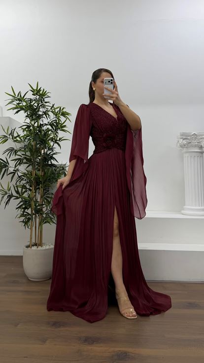 Bordo V Yaka Beli Çiçekli Büyük Beden Abiye Elbise