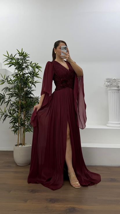 Bordo V Yaka Beli Çiçekli Büyük Beden Abiye Elbise