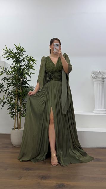 Olive V Yaka Beli Çiçekli Büyük Beden Abiye Elbise