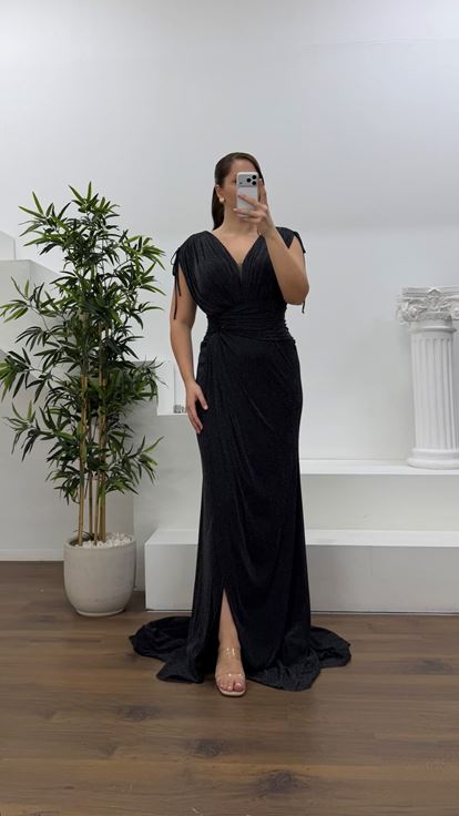 Siyah V Yaka Simli Kalın Askılı Büyük Beden Abiye Elbise