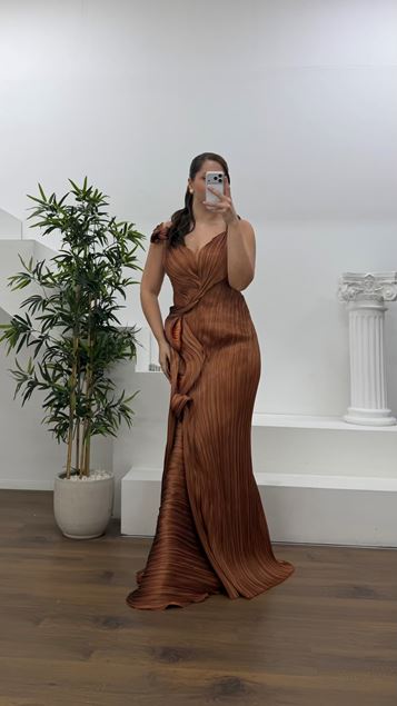 Tarçın Volan Detay Büyük Beden Abiye Elbise