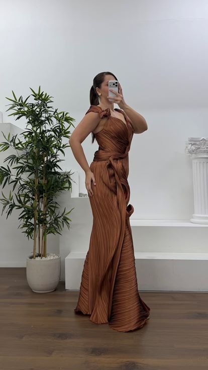 Tarçın Volan Detay Büyük Beden Abiye Elbise