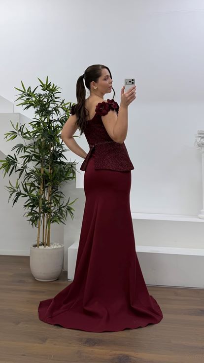 Bordo Çiçek Askılı Peplum Kesim Büyük Beden Abiye Elbise