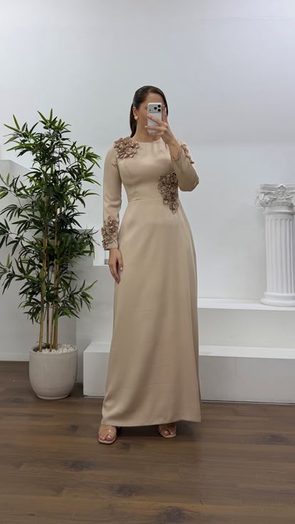 Gold Saten Çiçekli Tesettür Büyük Beden Abiye Elbise