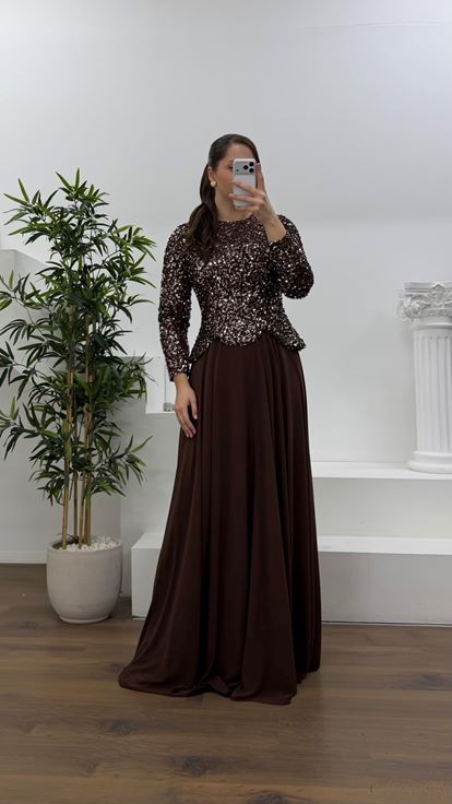 Kahve Pelum Detaylı Pul Payet Büyük Beden Tesettür Abiye Elbise