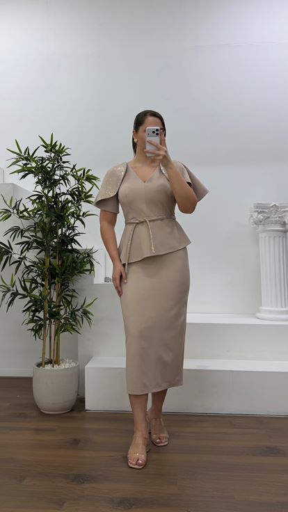 Vizon Pelerin Kol Payet Detaylı Büyük Beden Abiye Elbise