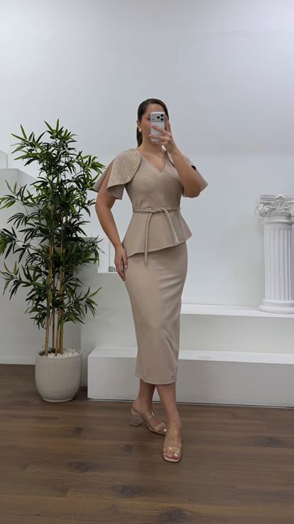 Vizon Pelerin Kol Payet Detaylı Büyük Beden Abiye Elbise