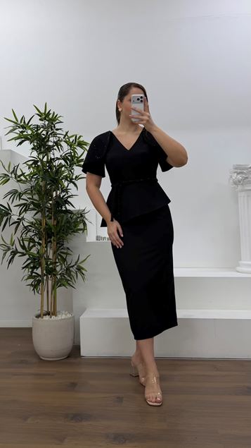 Siyah Pelerin Kol Payet Detaylı Büyük Beden Abiye Elbise