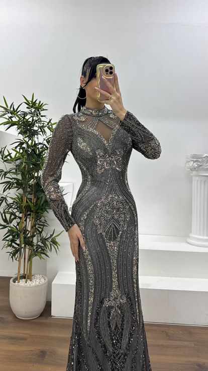 Antrasit Hakim Yaka Transparan Detaylı Balık Model Abiye Elbise