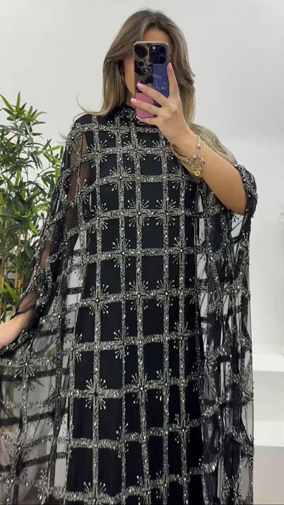 Siyah-Antrasit Çiçek Motifli Yarasa Kol Detaylı Abiye Elbise