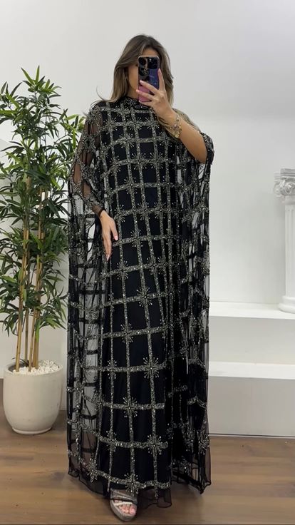 Siyah-Antrasit Çiçek Motifli Yarasa Kol Detaylı Abiye Elbise