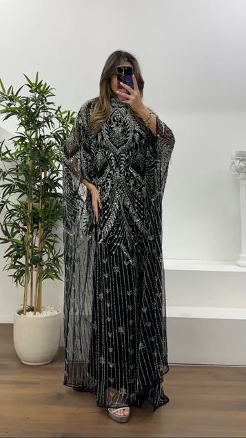 Siyah-Gümüş Yarasa Kol Detaylı Abiye Elbise