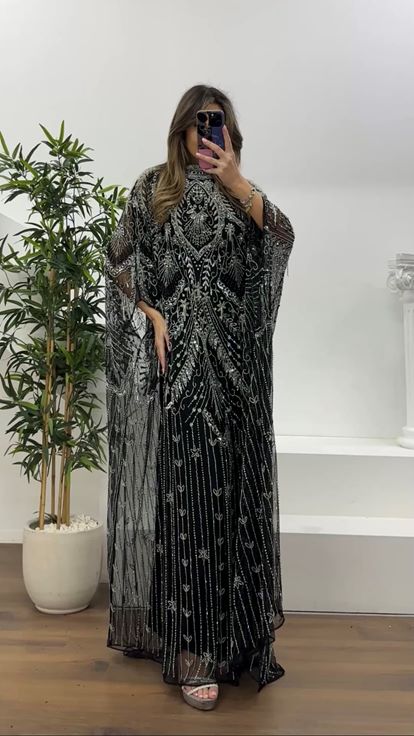 Siyah-Gümüş Yarasa Kol Detaylı Abiye Elbise