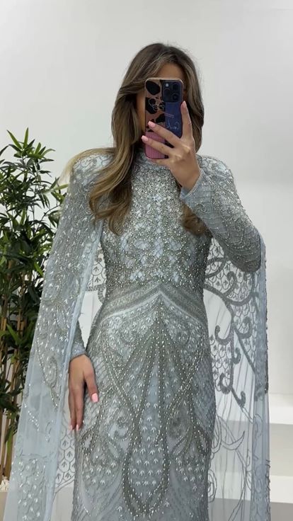 Mavi Boncuk İşlemeli Uzun Kollu Pelerin Detaylı Abiye Elbise